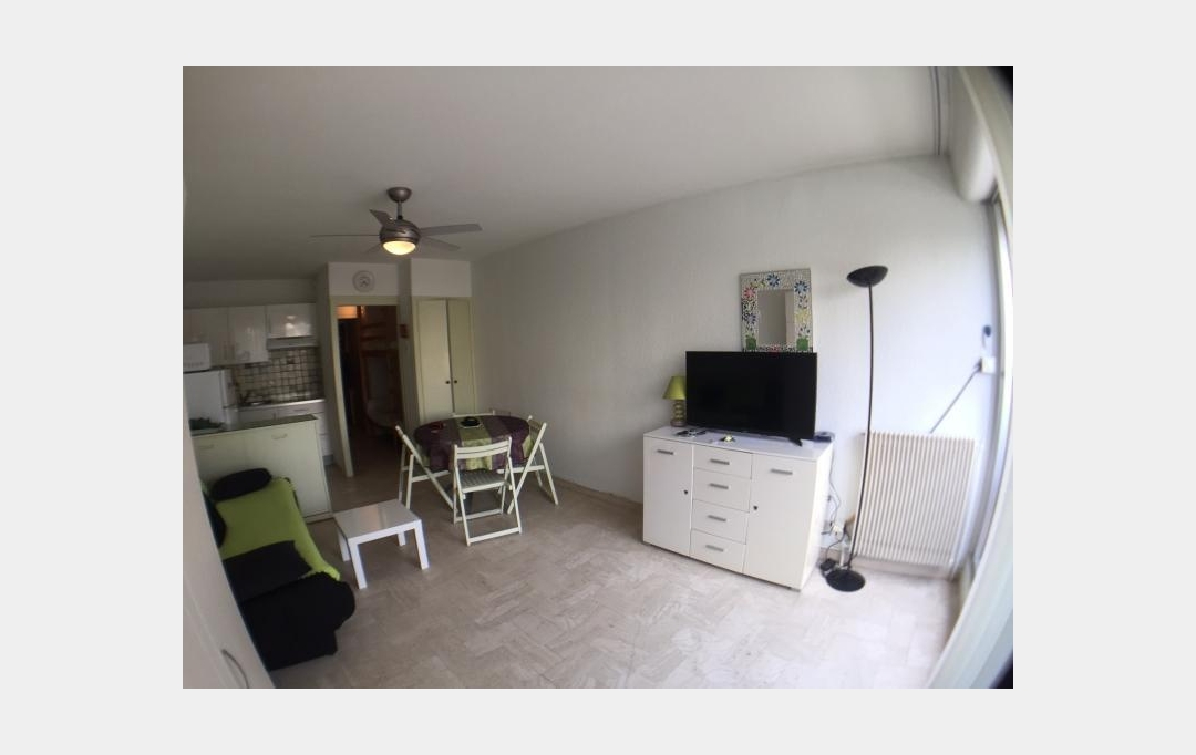 Annonces CAMARGUE : Apartment | LA GRANDE-MOTTE (34280) | 28 m2 | 216 € 
