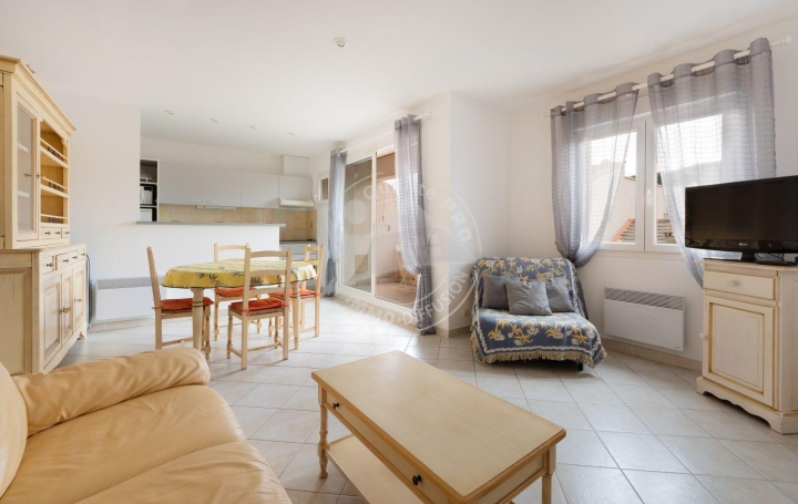  Annonces CAMARGUE Apartment | LE GRAU-DU-ROI (30240) | 59 m2 | 334 € 