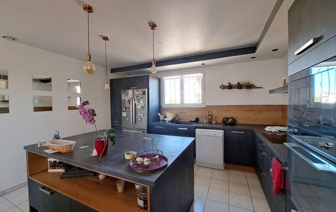 Annonces CAMARGUE : Maison / Villa | SAINT-LAURENT-D'AIGOUZE (30220) | 90 m2 | 439 000 € 